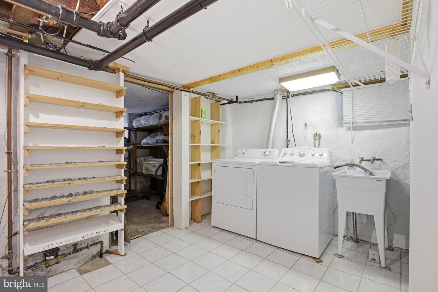 154 Woodland Avenue photo 23