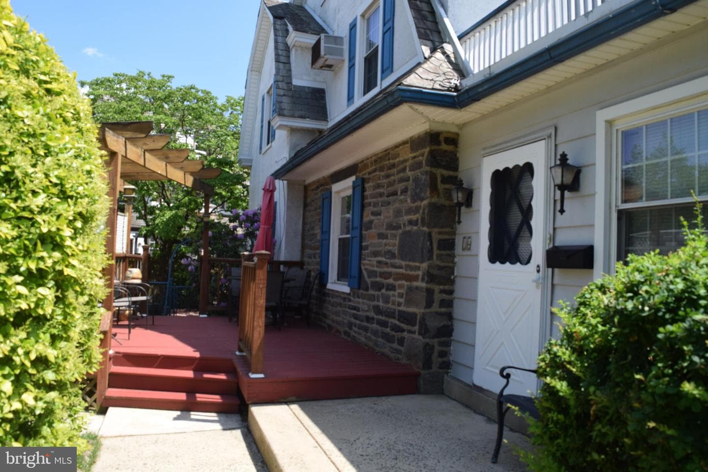 14 Gladstone Road, Lansdowne
