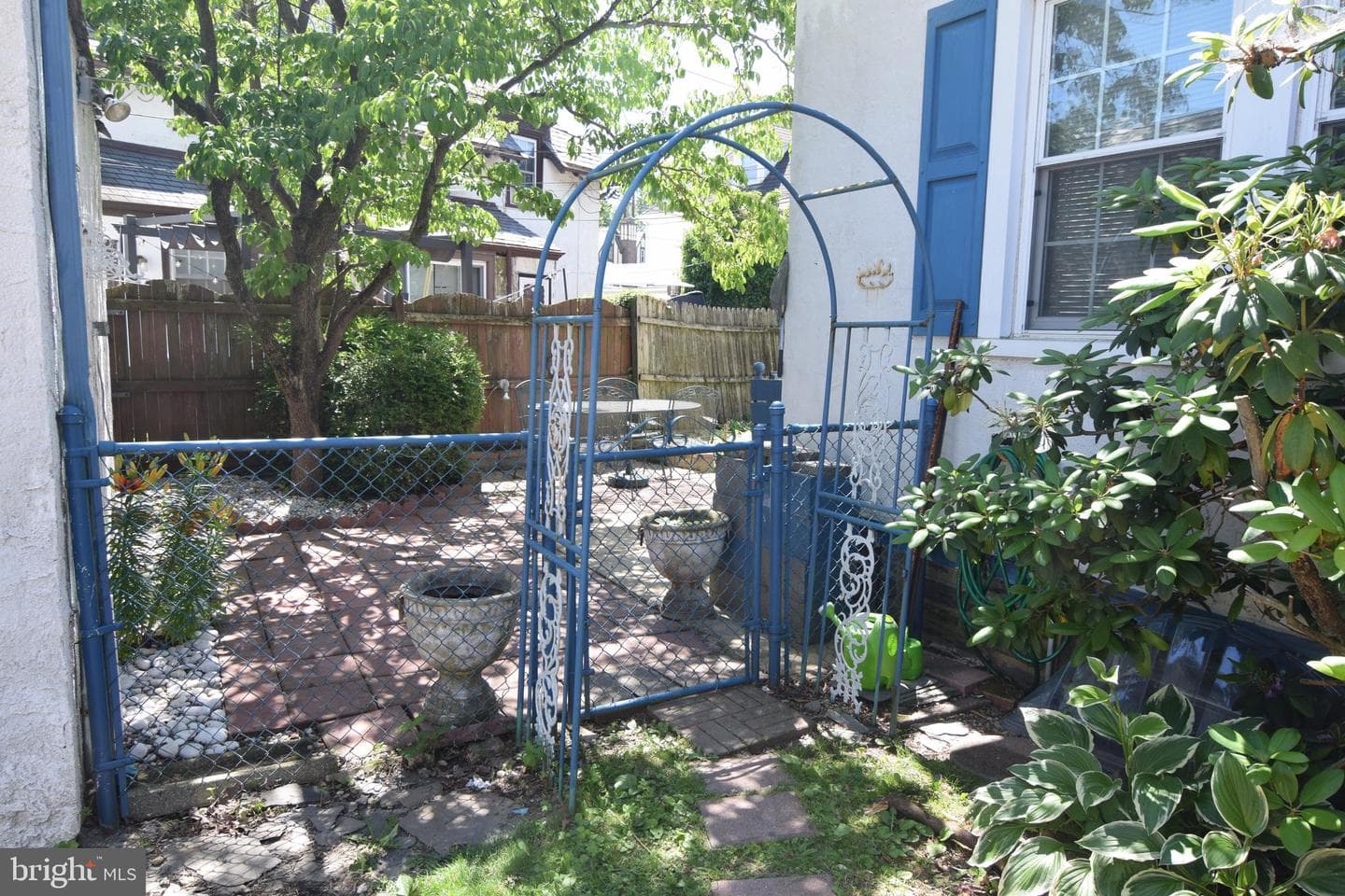 14 Gladstone Road photo 20