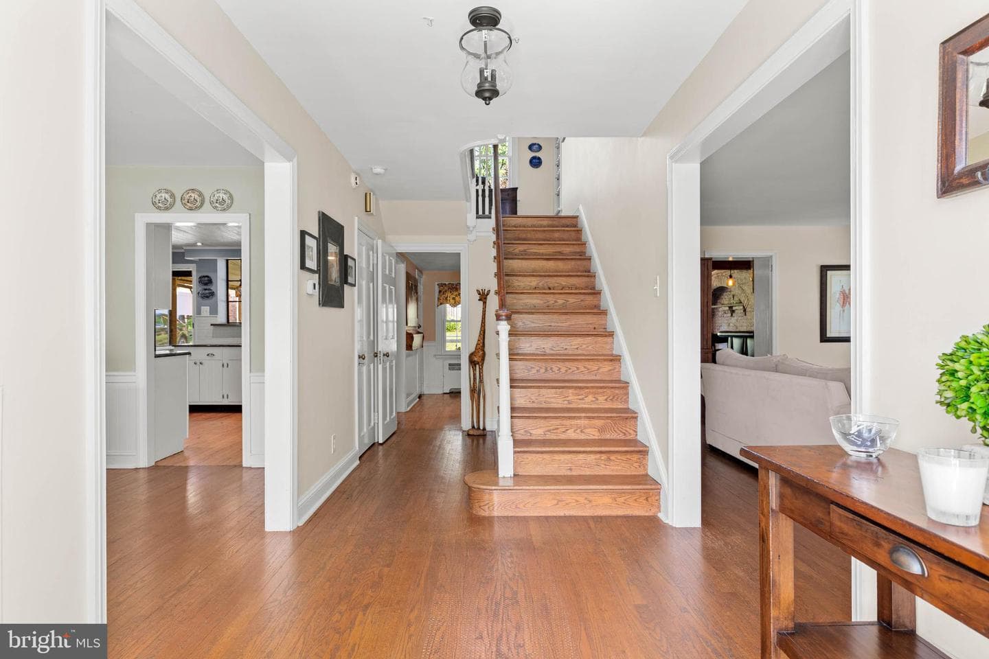 105 N Drexel Avenue photo 4