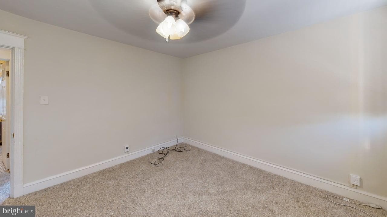 6956 Aberdeen Road photo 26