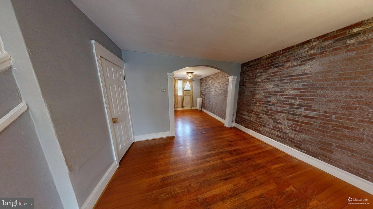 6956 Aberdeen Road photo 4