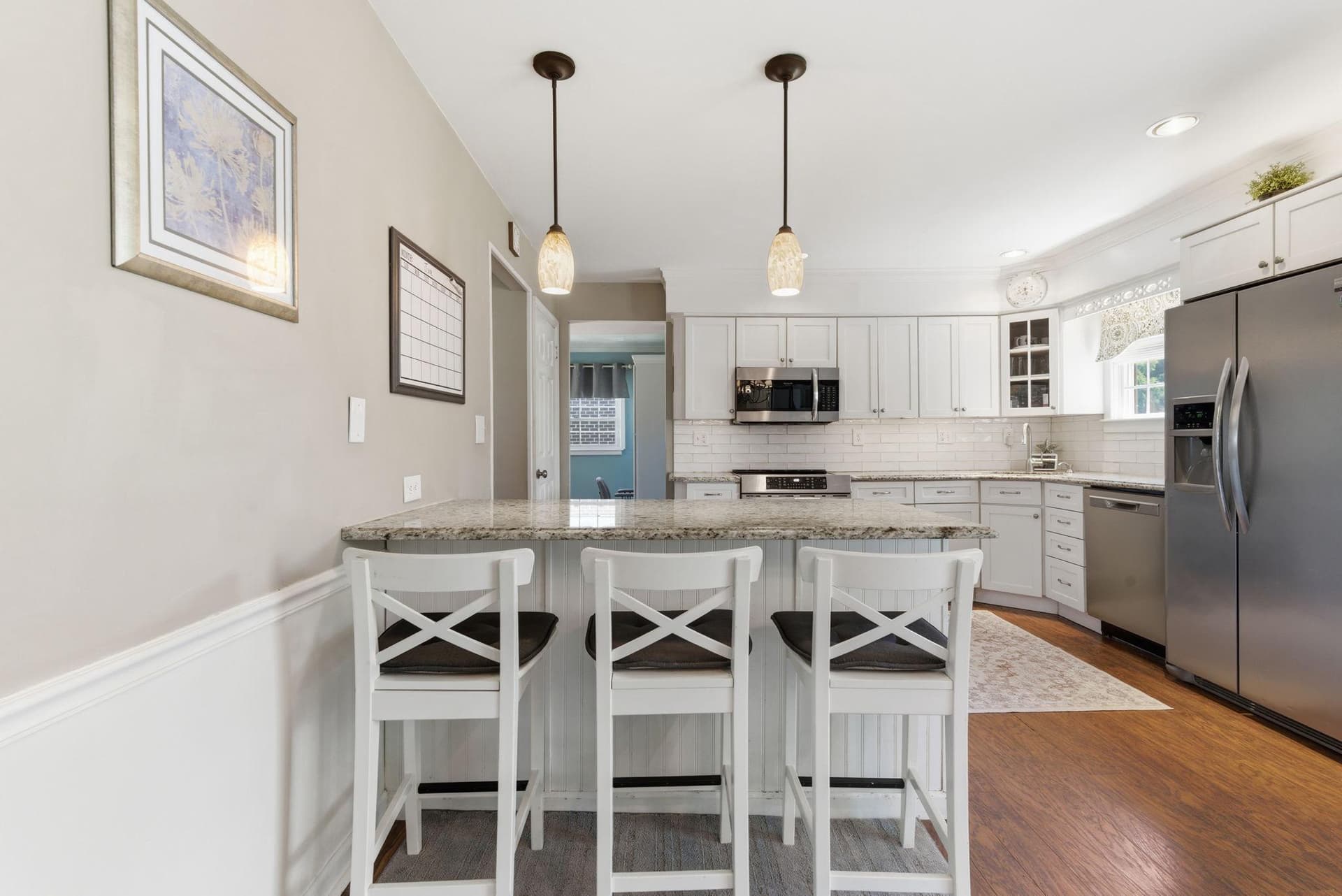 327 Greenbriar photo 10