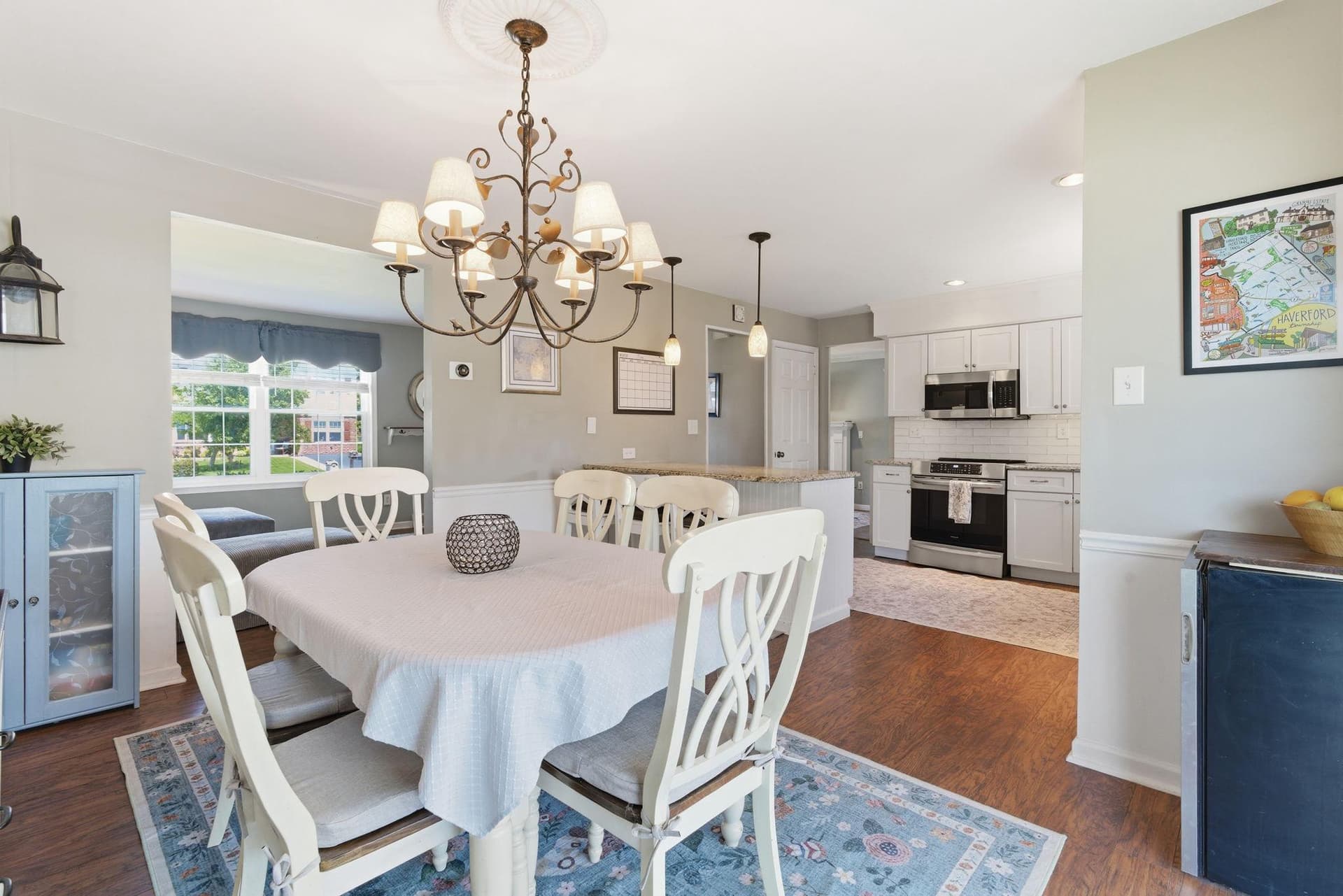 327 Greenbriar photo 13