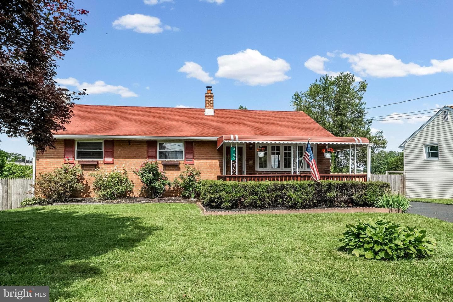 3195 Richard Road photo 1