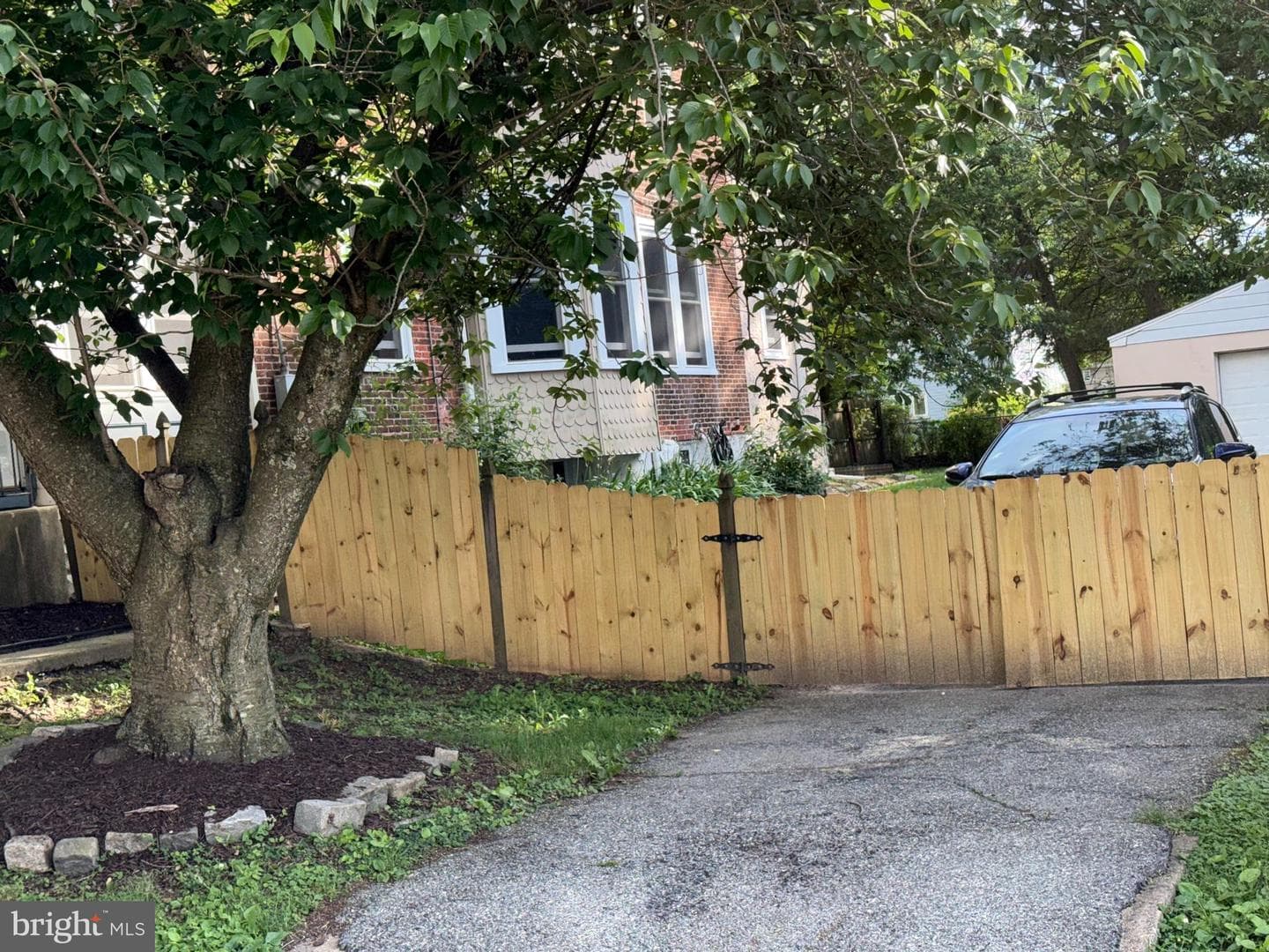 112 E Cooke Avenue, Glenolden