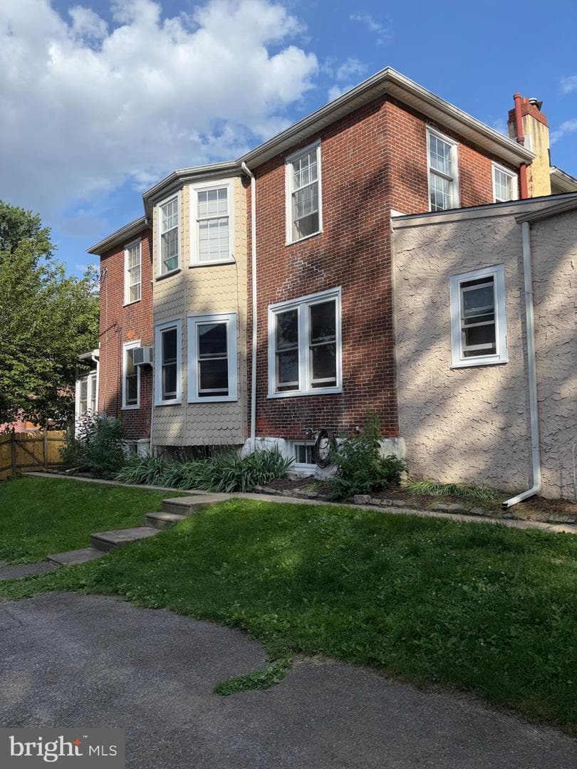 112 E Cooke Avenue photo 36