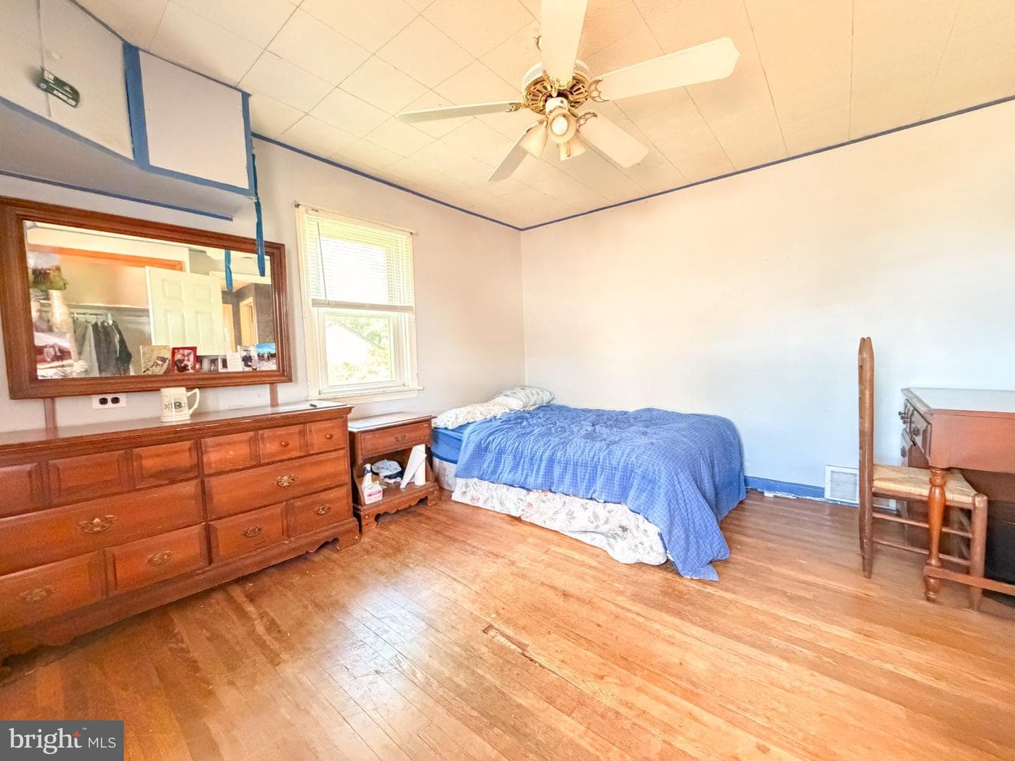 646 Amosland Road photo 7