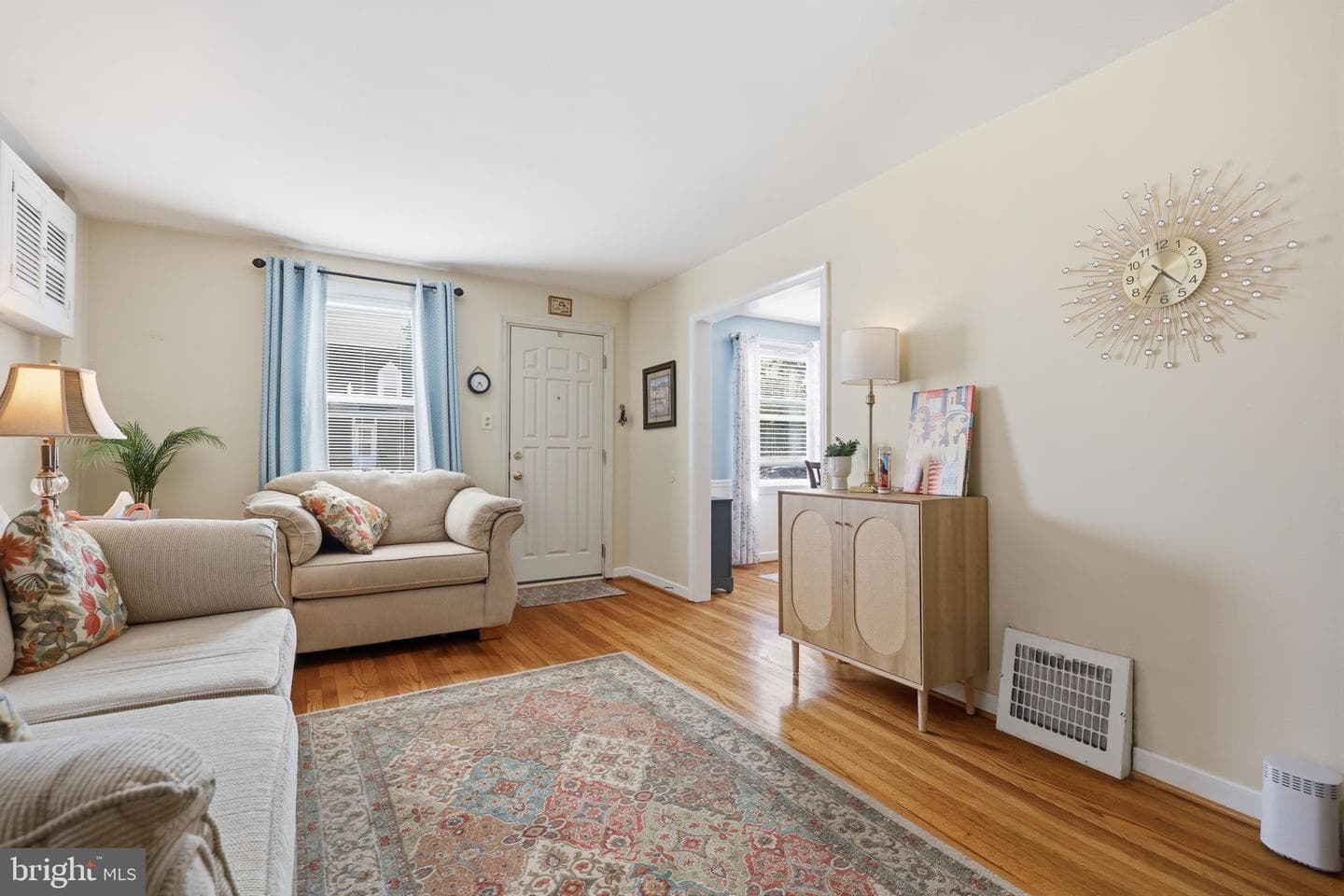 706 Colwell Road photo 5