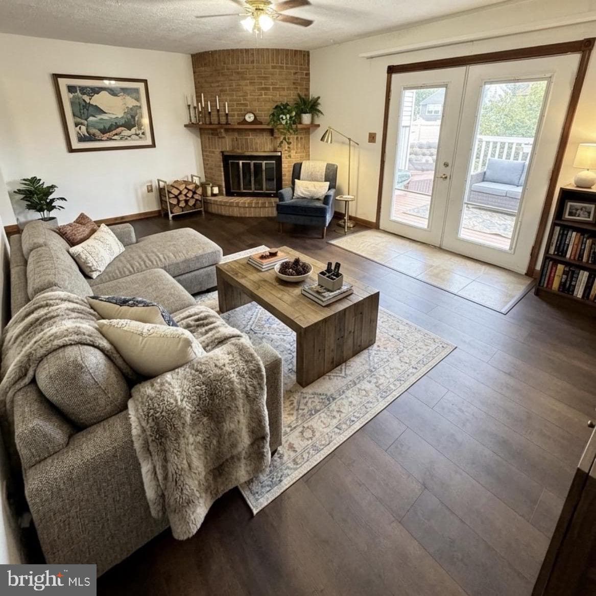 2121 N Lee Lane photo 18