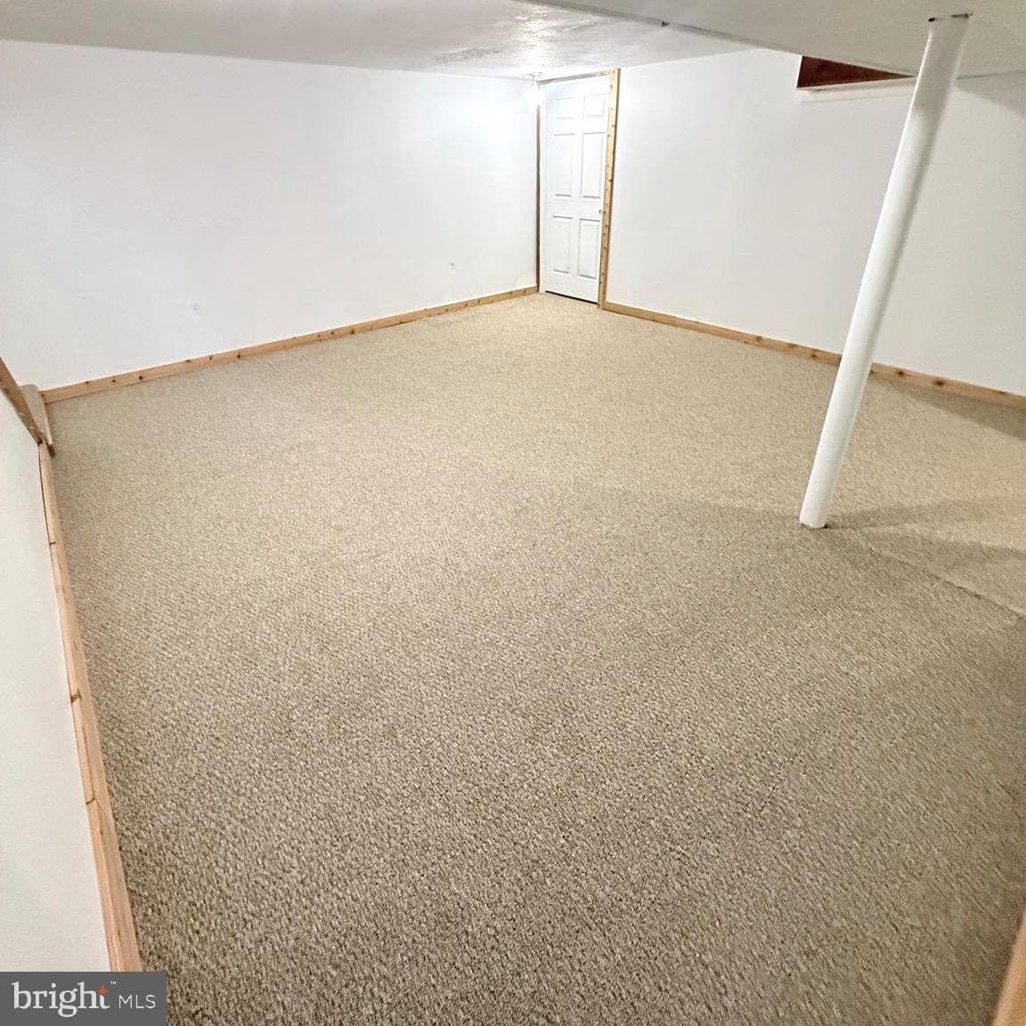 2121 N Lee Lane photo 35
