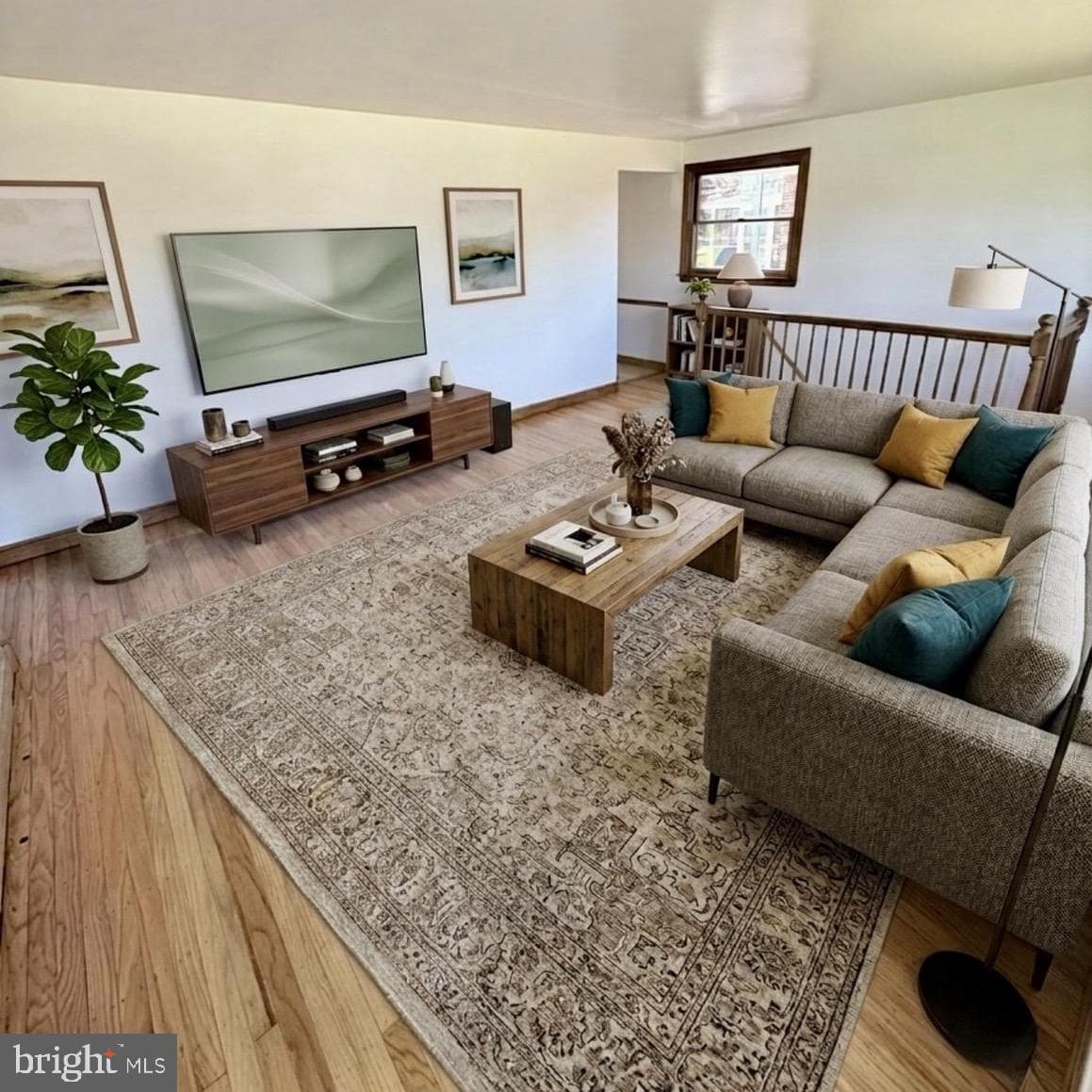 2121 N Lee Lane photo 7