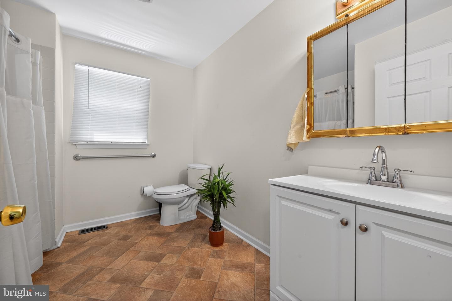 112 Marple Road photo 32