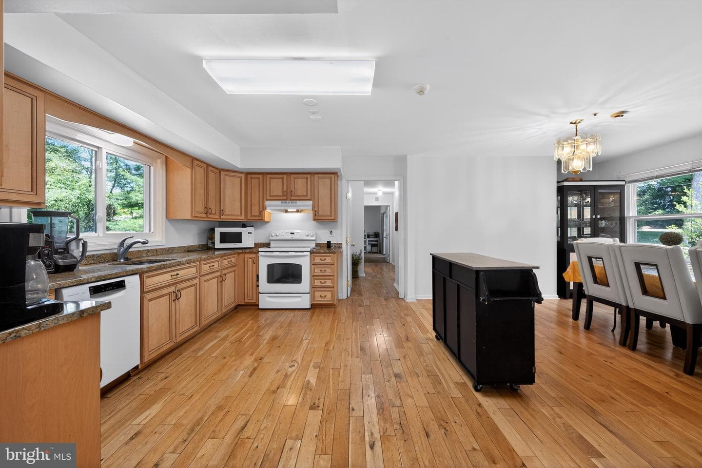 112 Marple Road photo 8