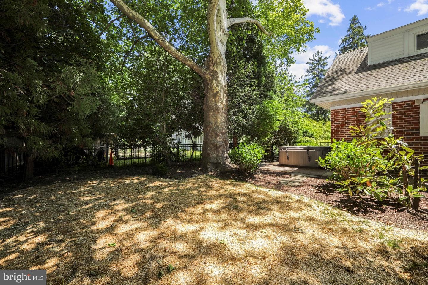 15 Crest Lane photo 57