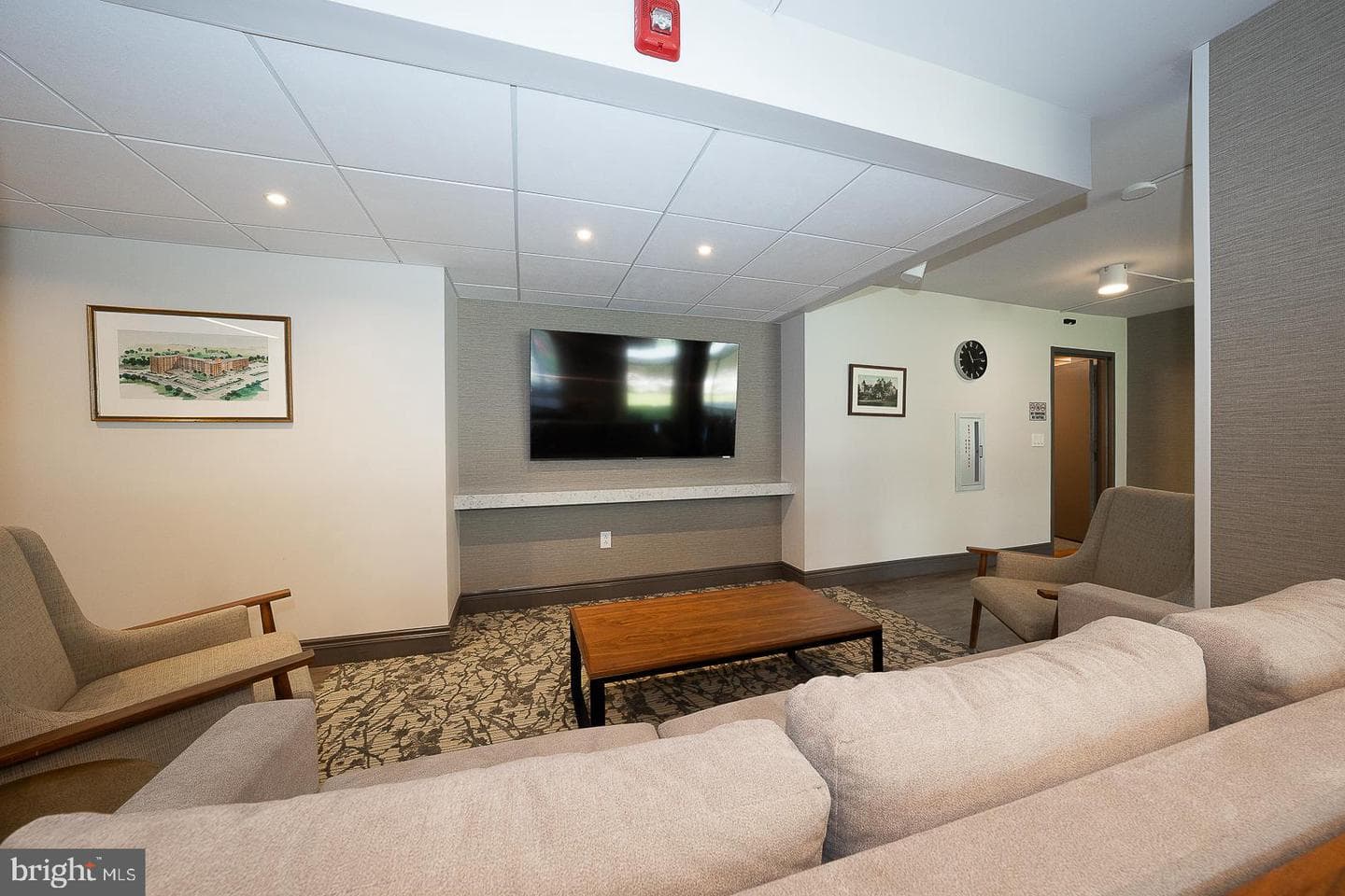 801 Yale Avenue #1215 photo 41