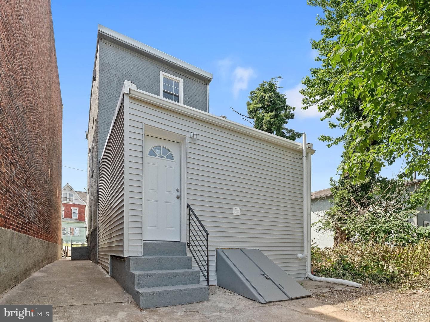 121 N 6th Street photo 26