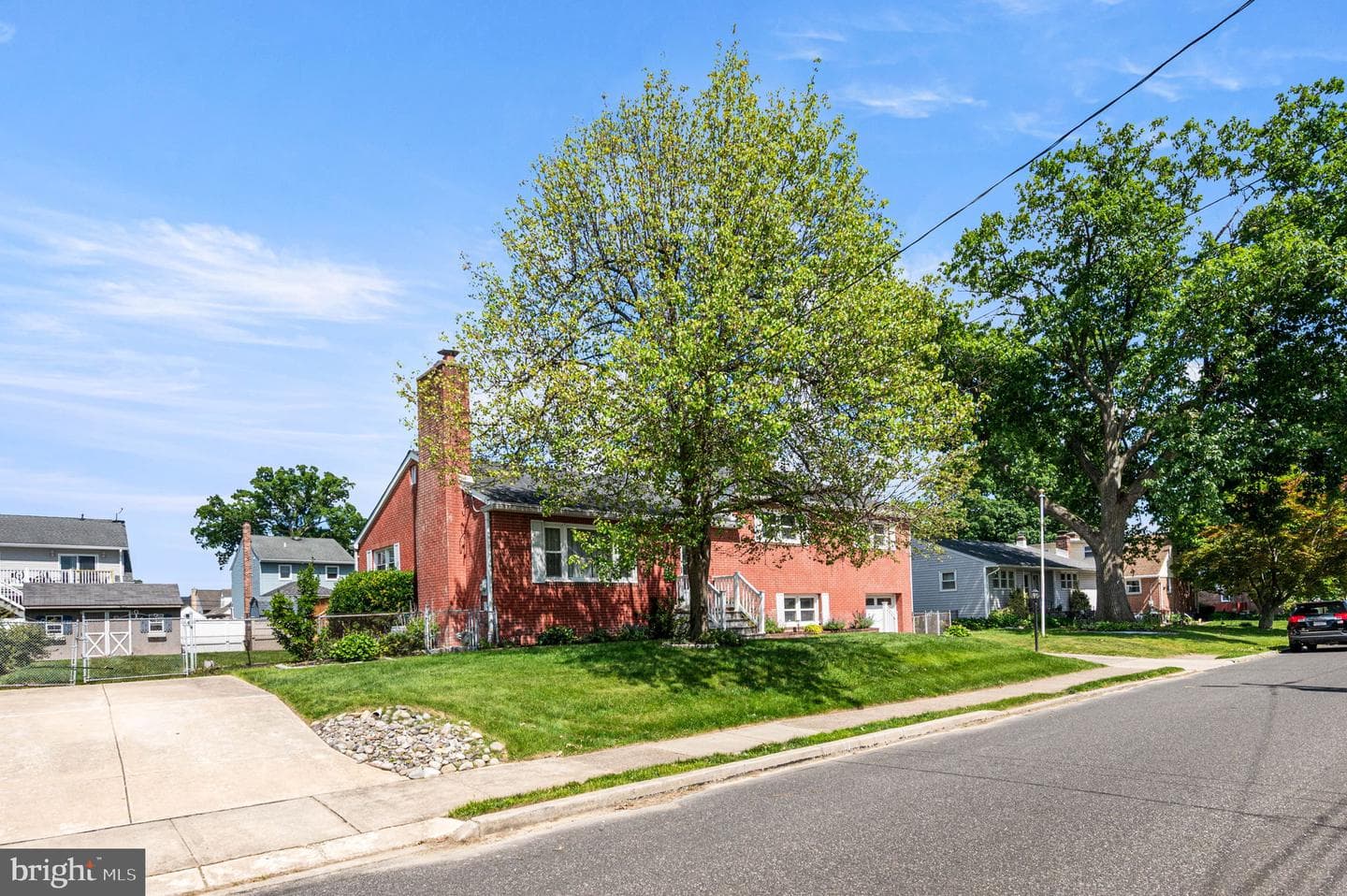 516 Evergreen Avenue photo 3
