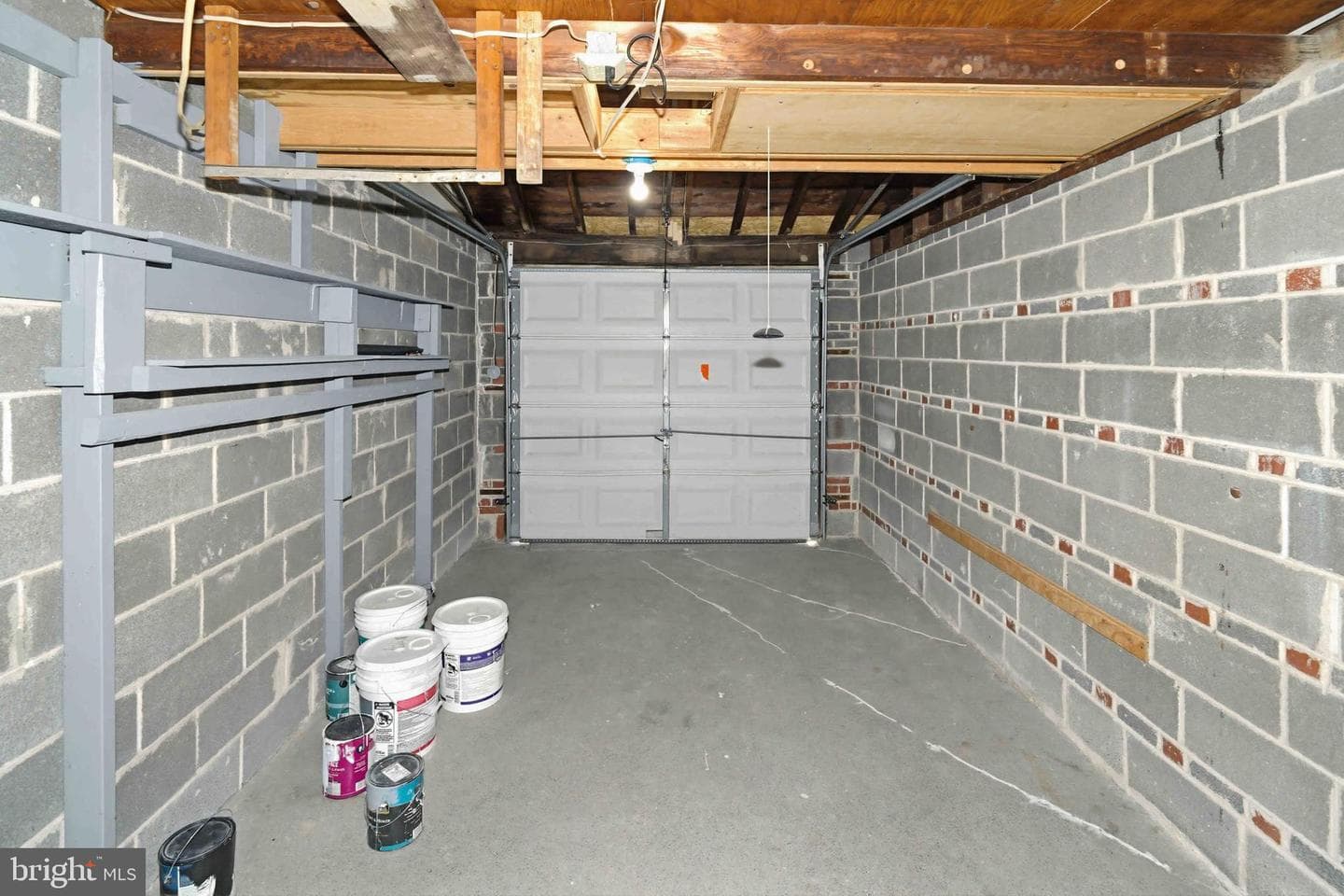 532 Lindsay Street photo 46