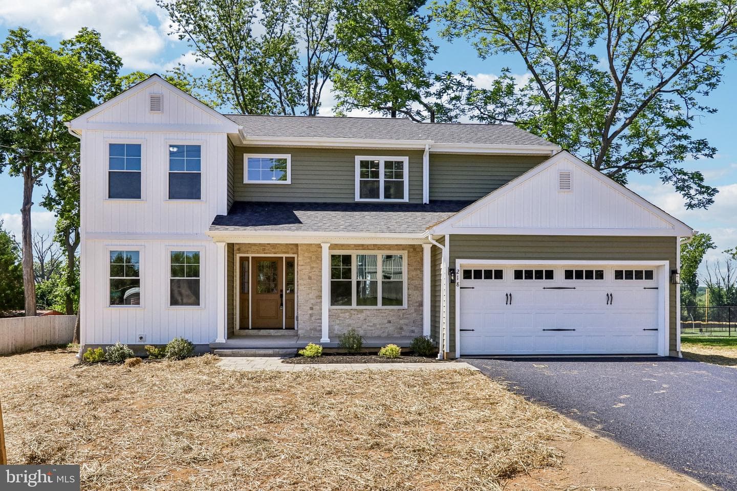 218 4th Avenue