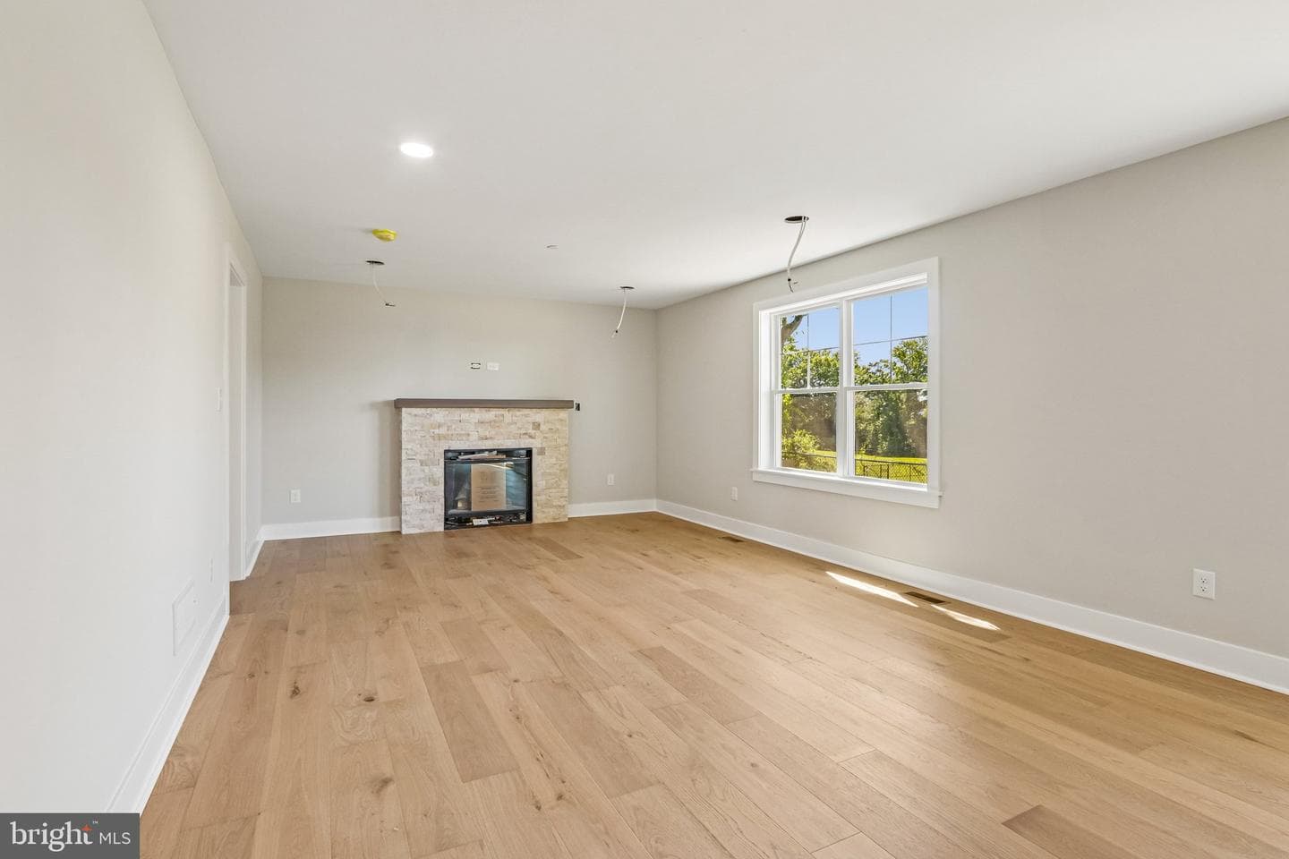 218 4th Avenue photo 21