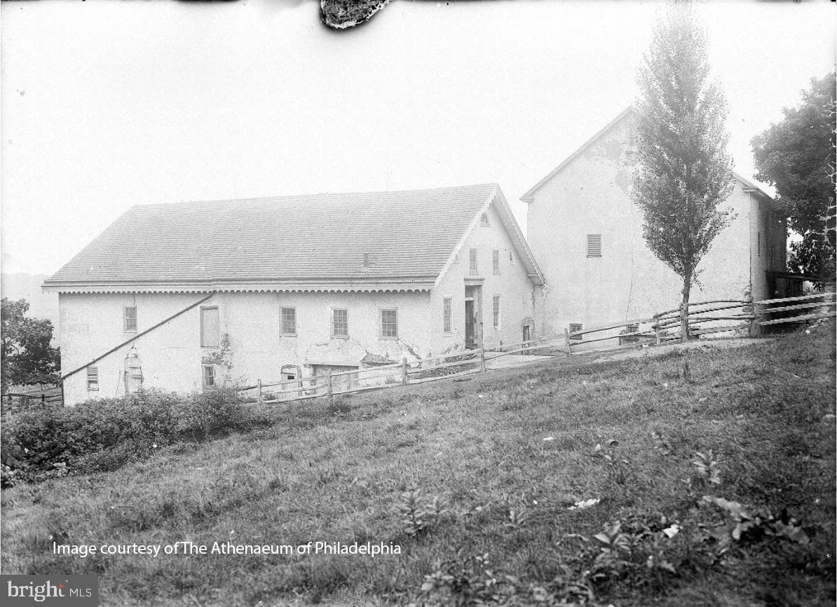 2 Todmorden Lane photo 82