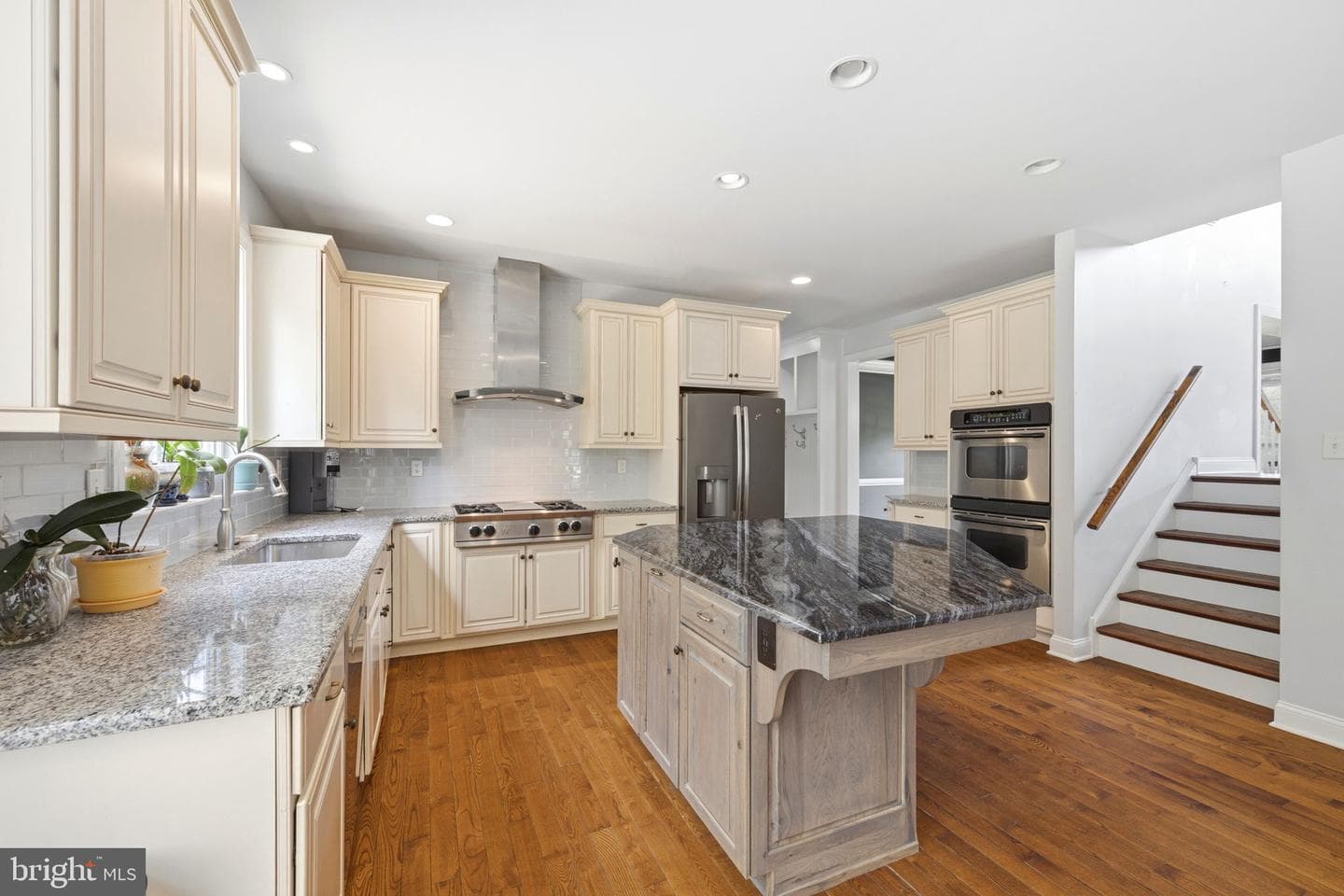 3219 Greystone photo 15