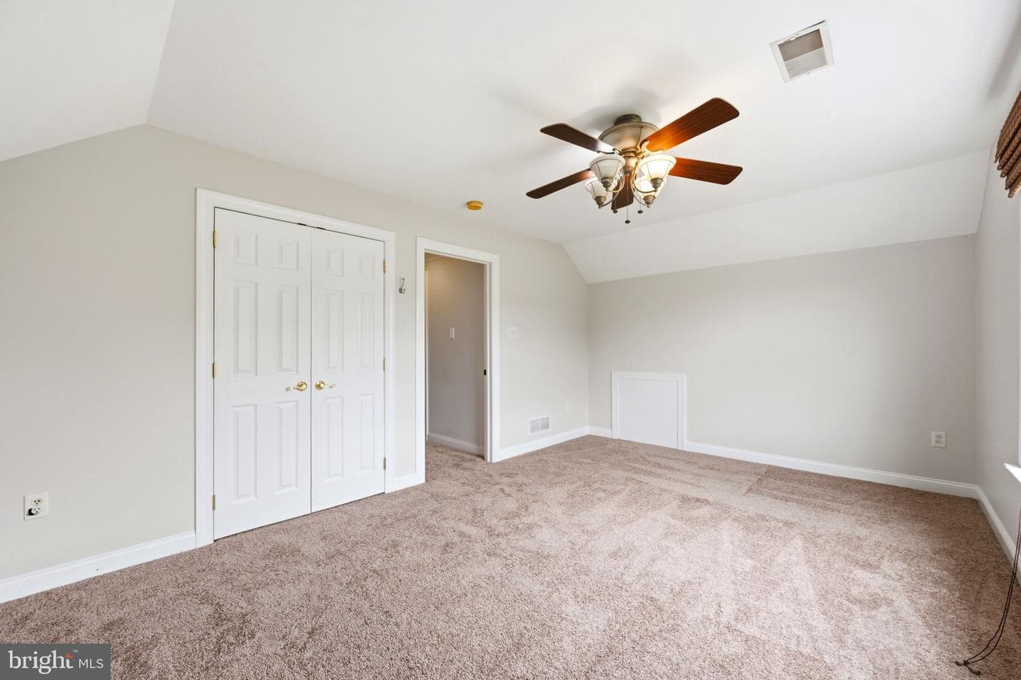3219 Greystone photo 49