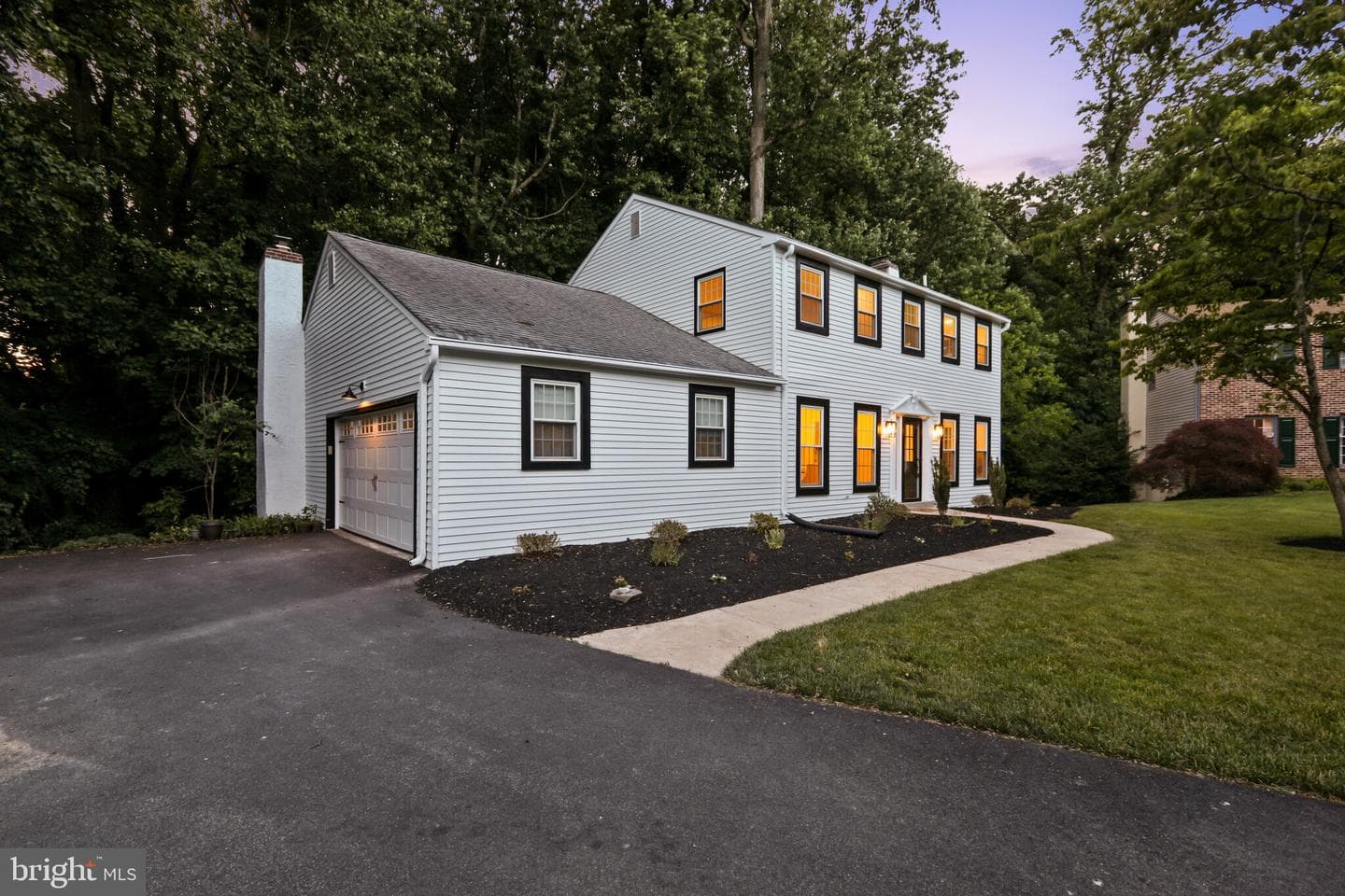 688 Meadowbrook Lane photo 49