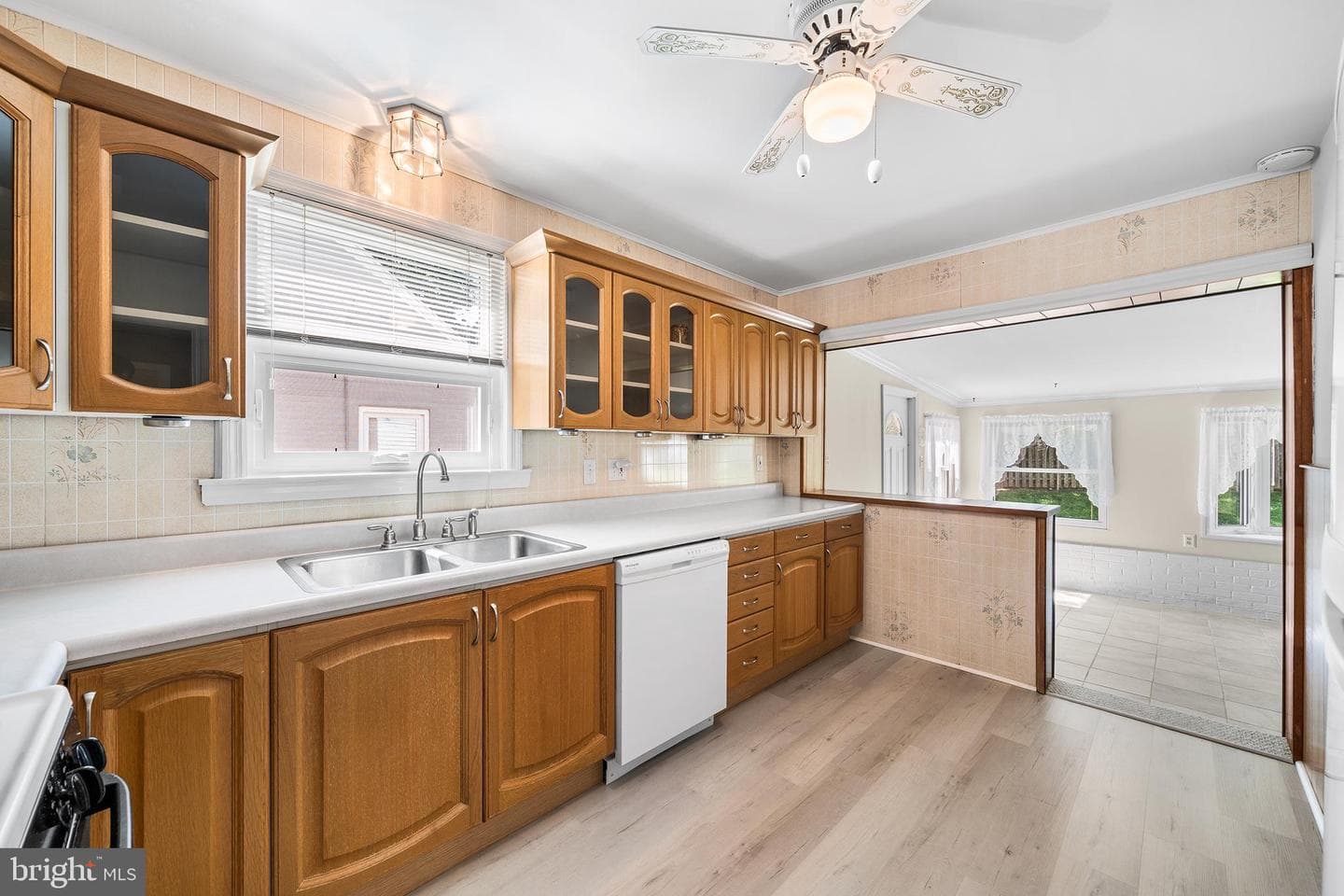 504 Lawrence Road photo 12