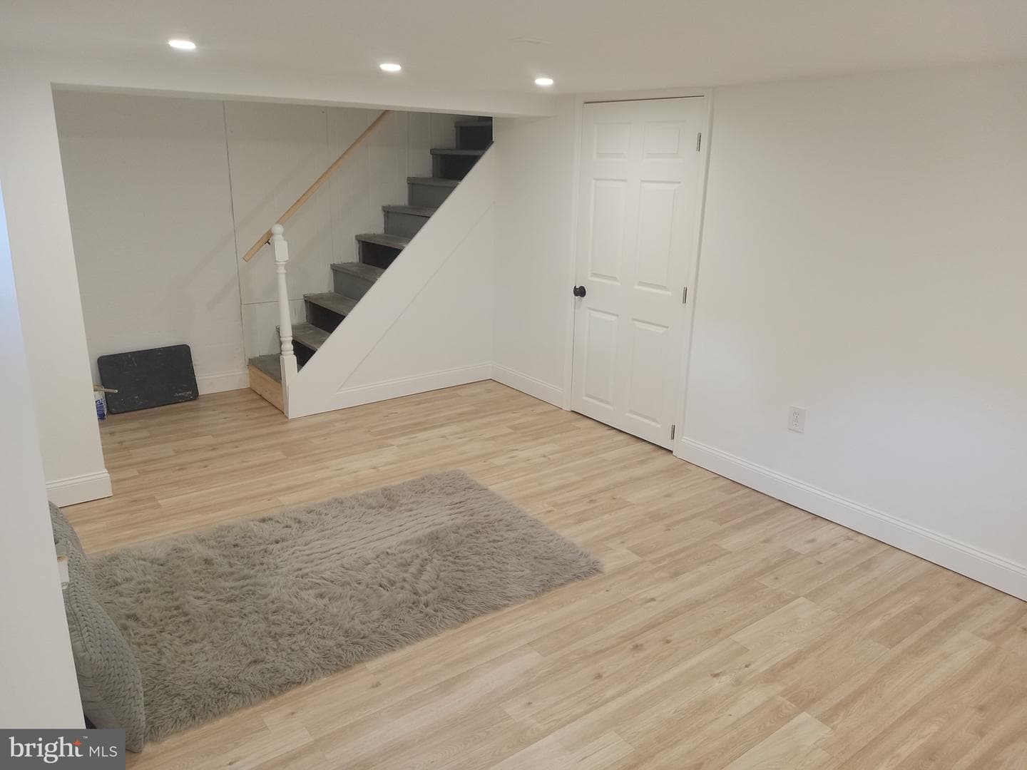 512 Saude Avenue photo 9