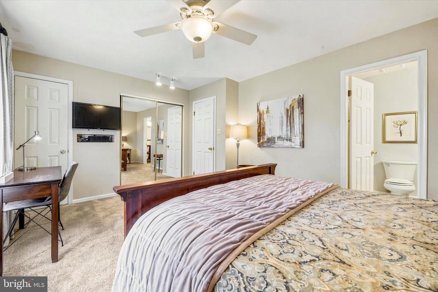 1106 N Glen Drive #1106 photo 11