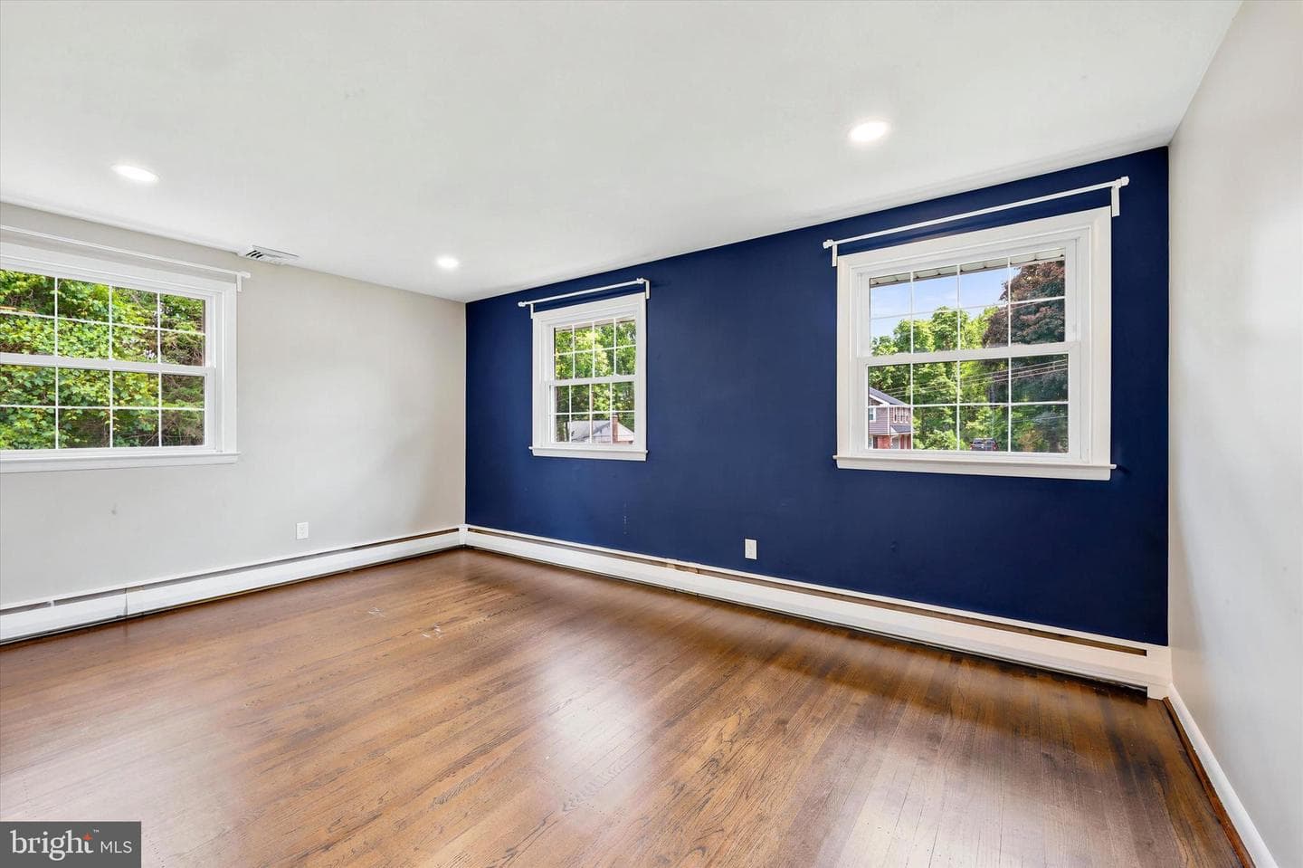 118 Deerfield Road photo 14