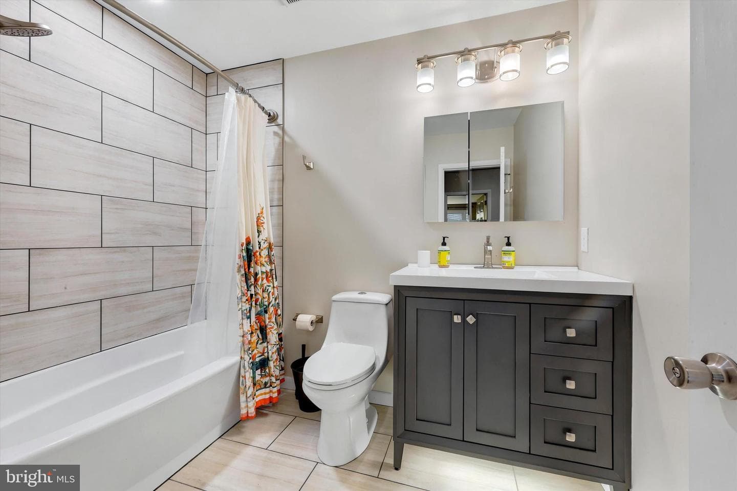 118 Deerfield Road photo 15