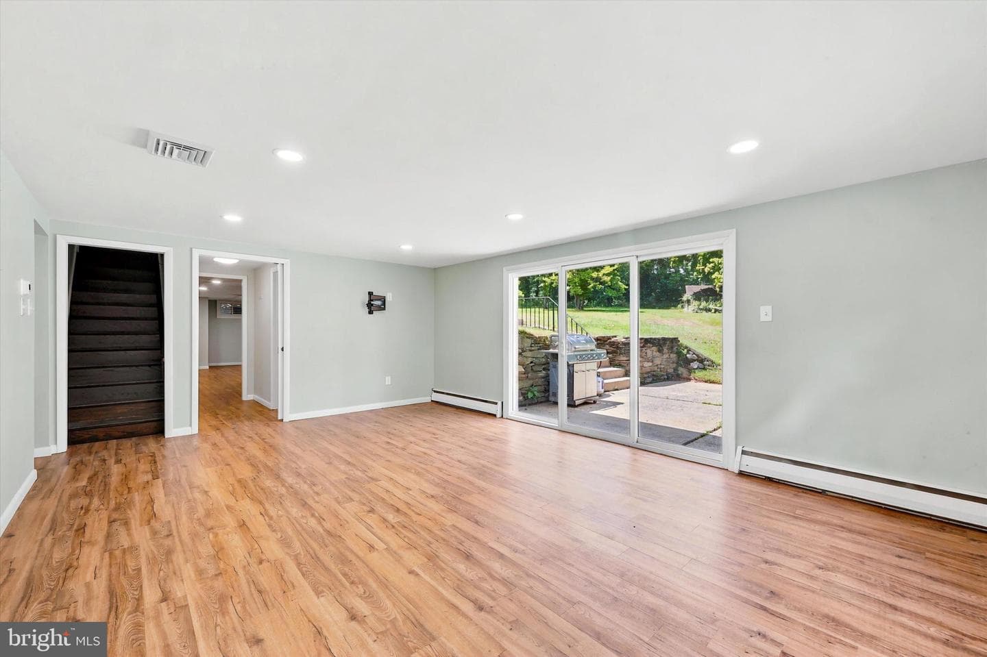 118 Deerfield Road photo 18