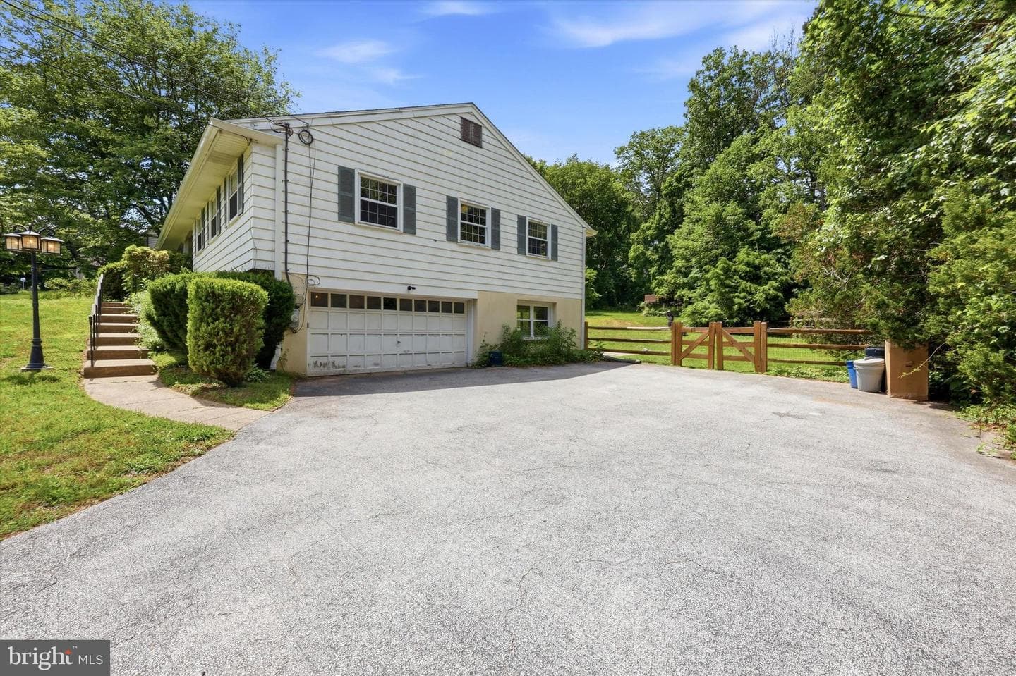 118 Deerfield Road photo 25