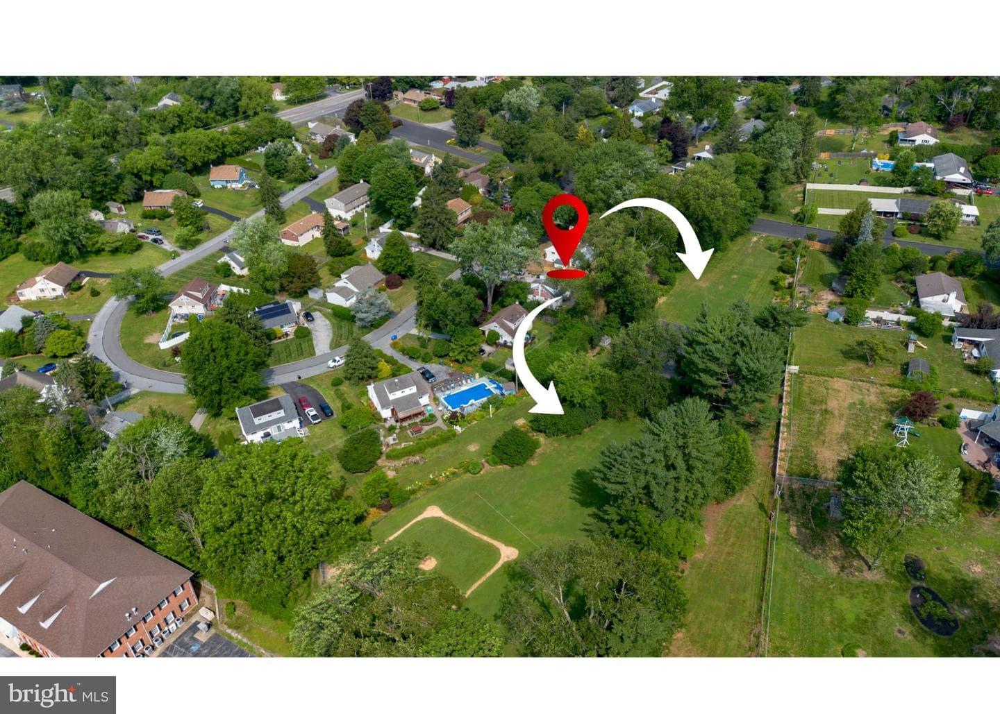 30 Meadowbrook Lane photo 36