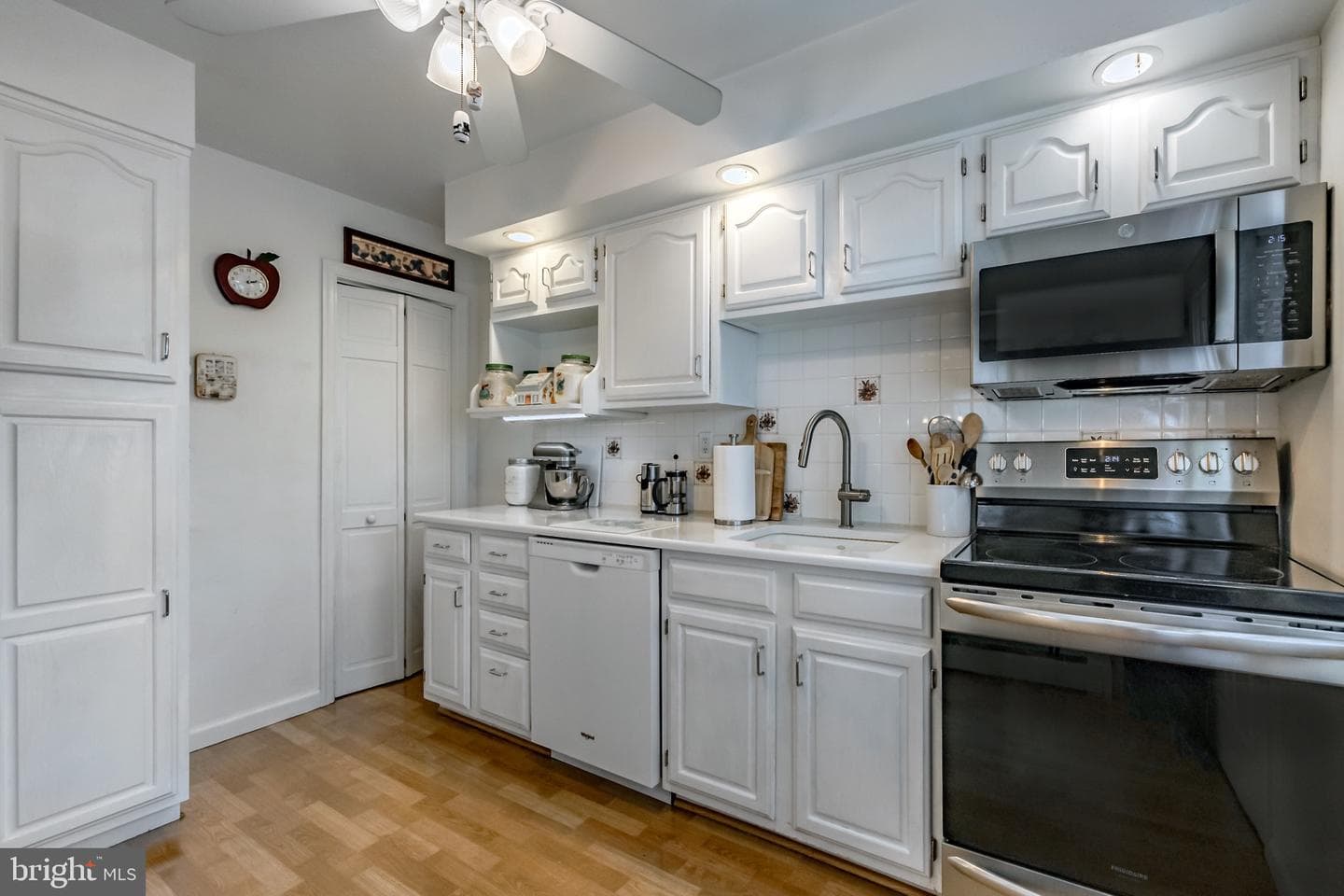 213 Oxford Hill Lane photo 14