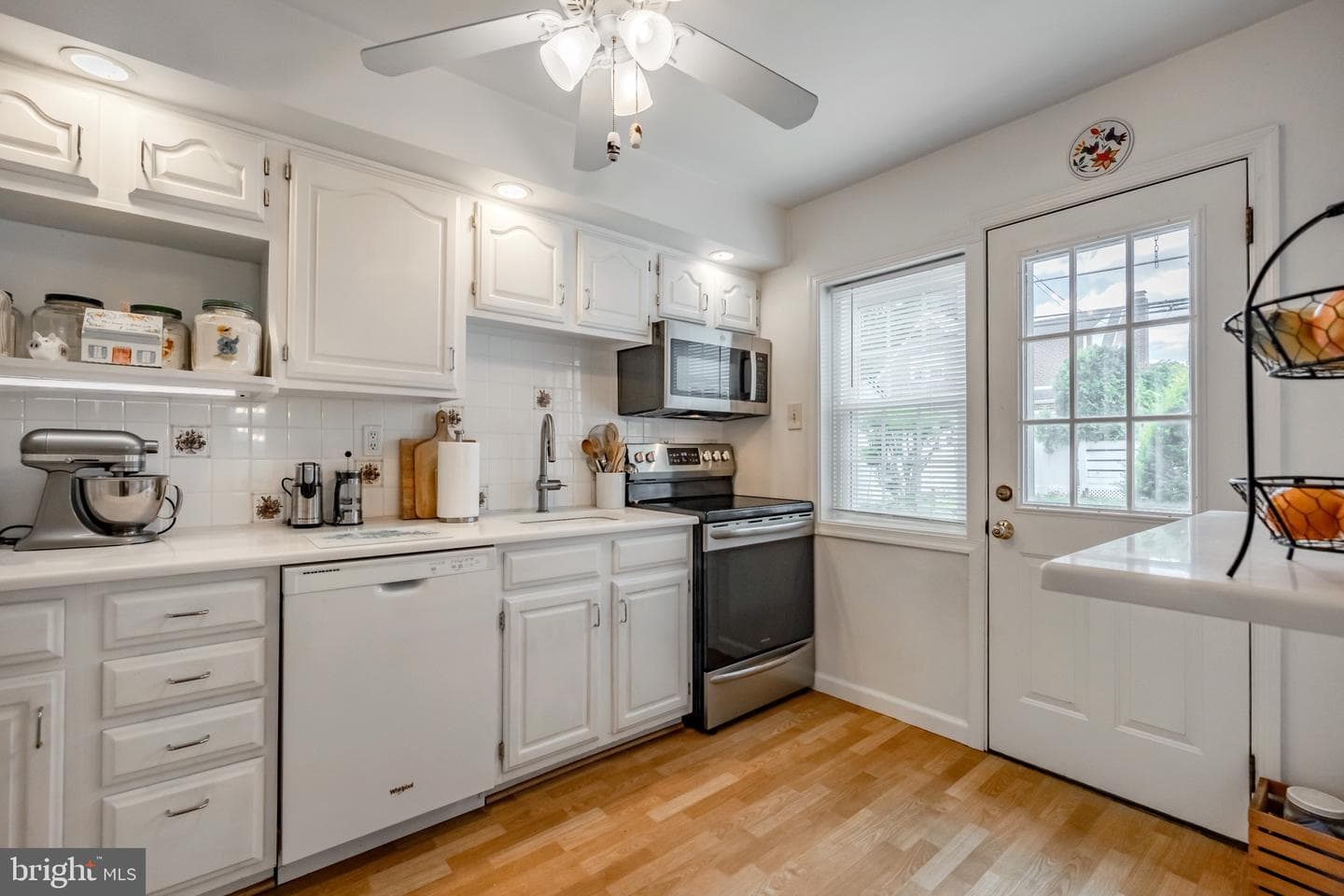 213 Oxford Hill Lane photo 15