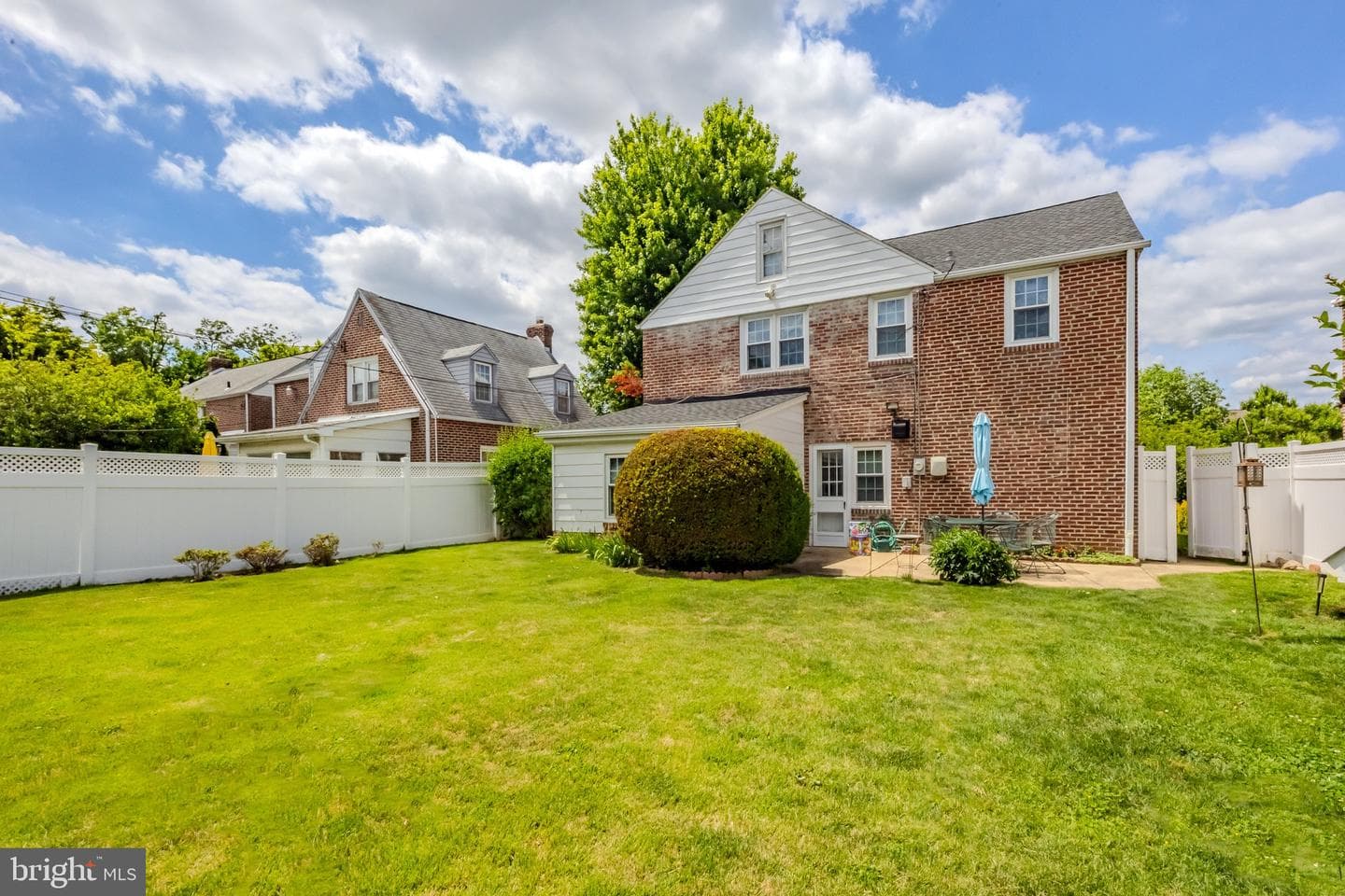 213 Oxford Hill Lane photo 33