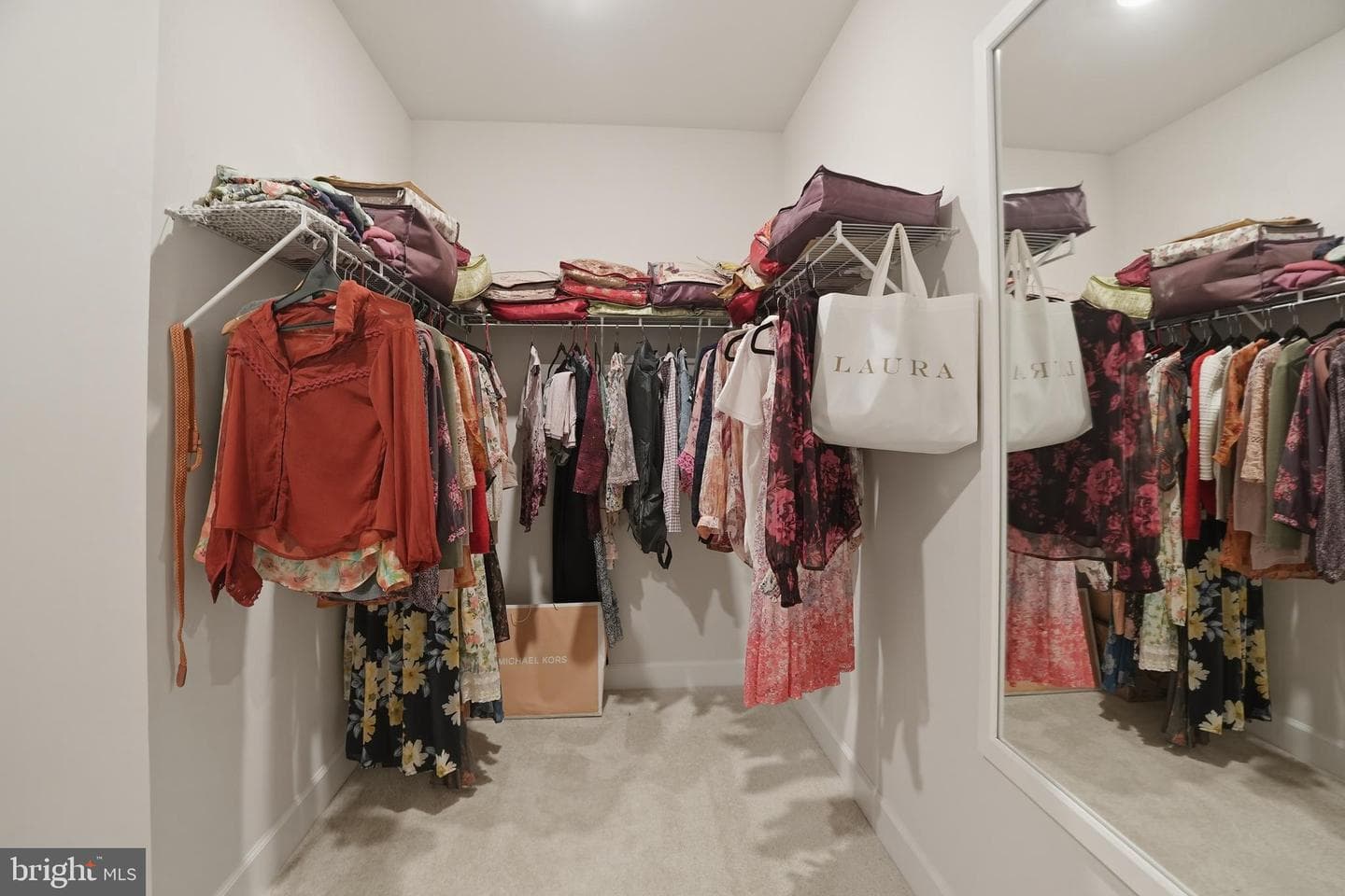 411 W Ponds Edge Drive photo 25
