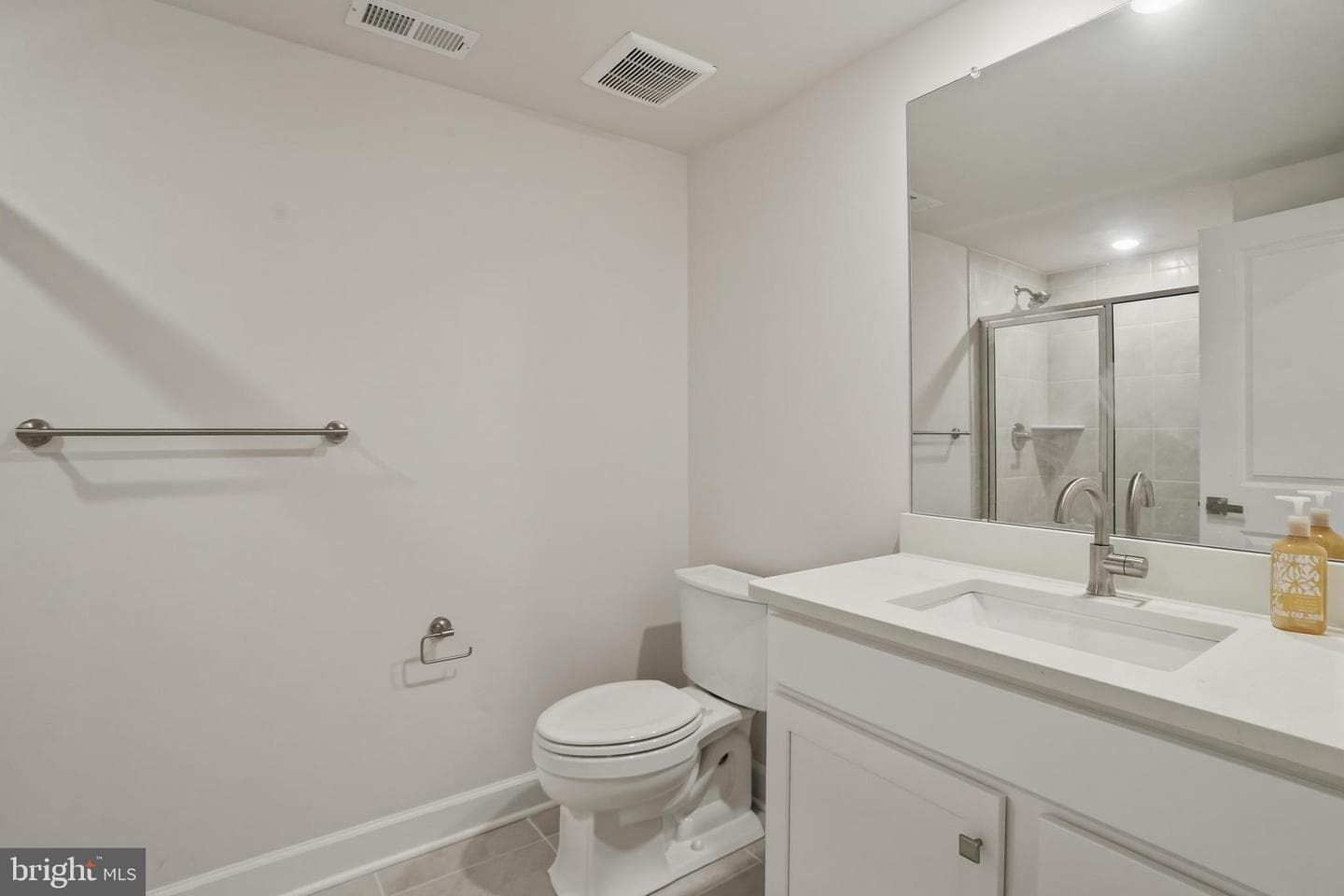 411 W Ponds Edge Drive photo 28