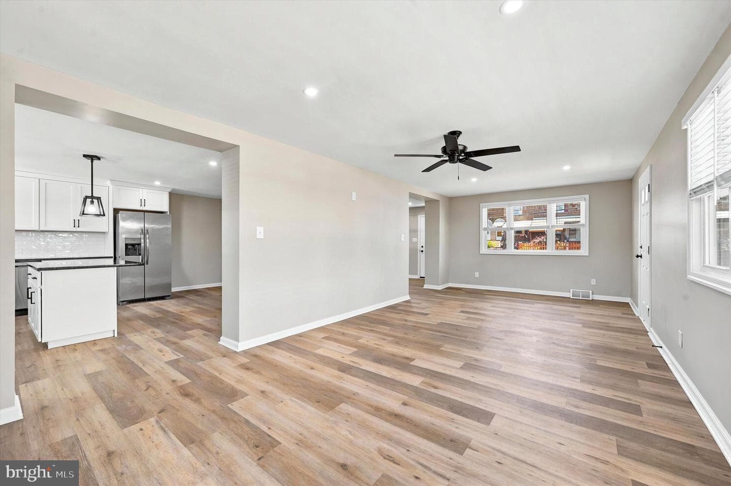 18 W Madison Avenue photo 13
