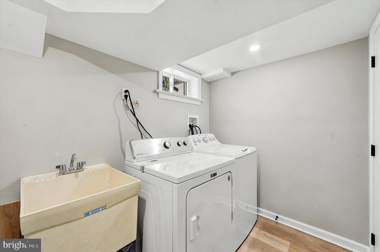 18 W Madison Avenue photo 24