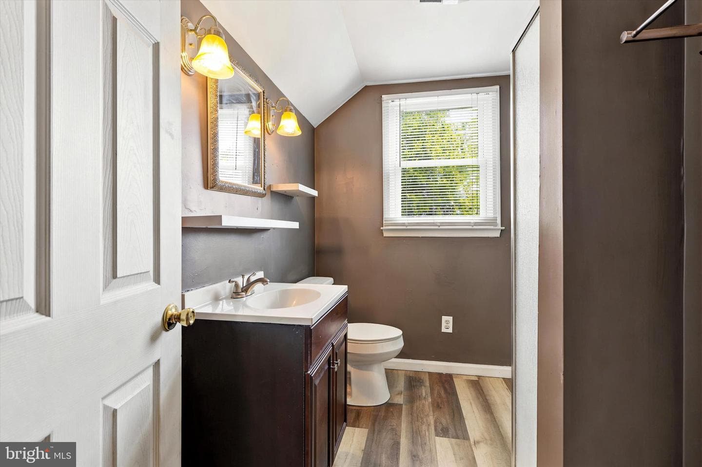 3773 Bridgewater Road photo 21