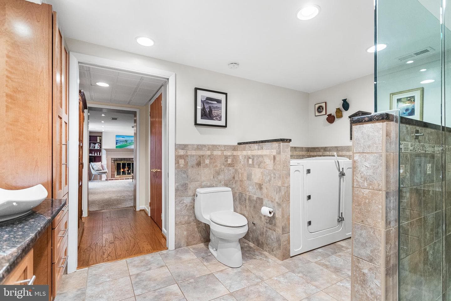107 Snyder Lane photo 20