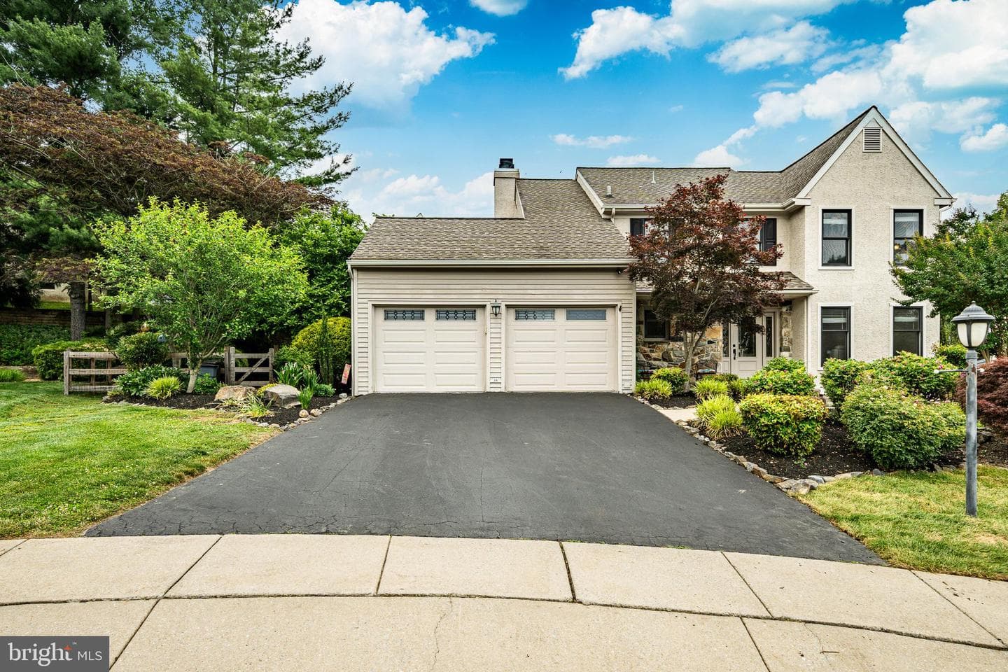 105 Grace Lane photo 4