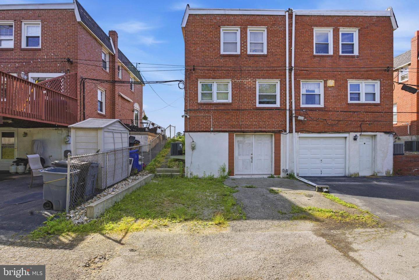 576 Michell Street photo 24