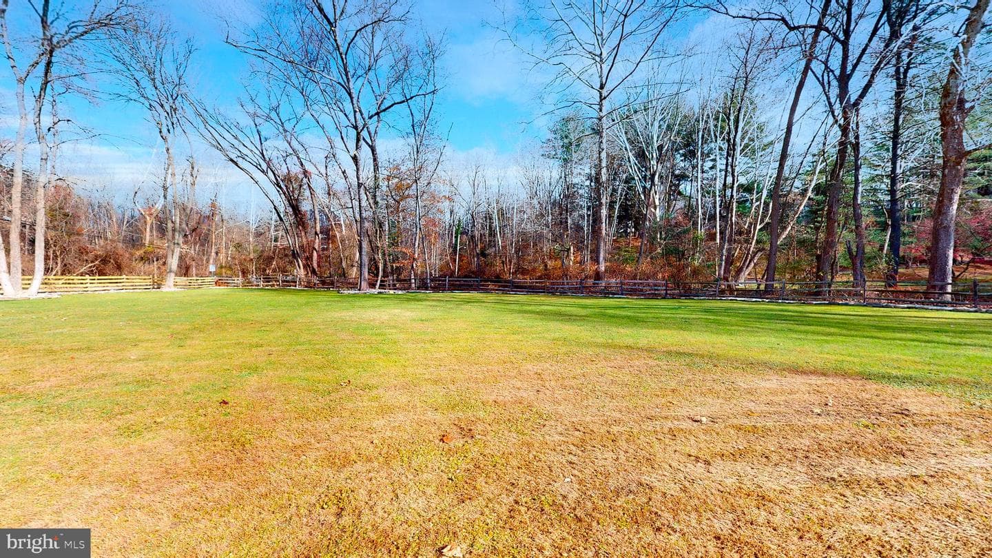 901 Crum Creek Rd photo 87