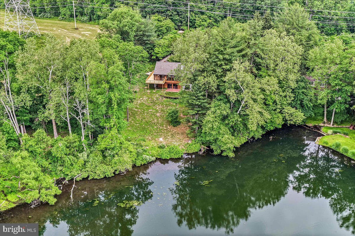 70 Heyburn Road photo 7